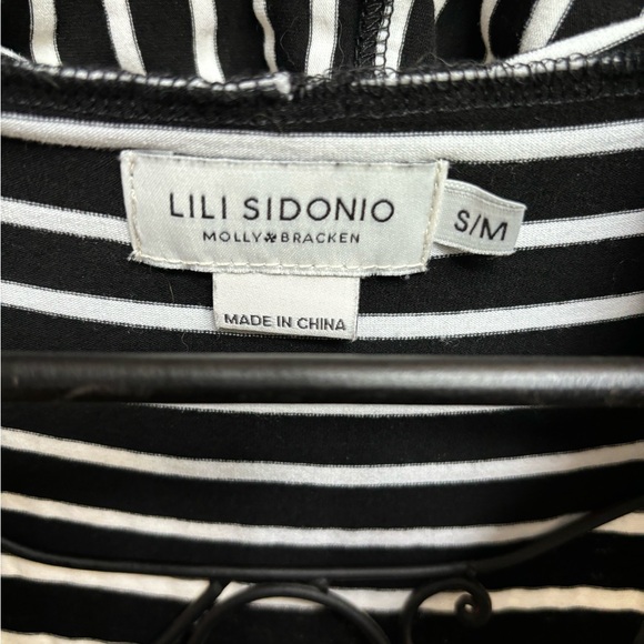 Molly Brackman size US S, jersey, knit, black & white stripe pull over with hood - Picture 4 of 5